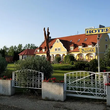 Barokk Hotel 3*